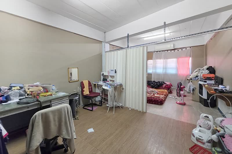 อาคารพาณิชย์ 4 ชั้นครึ่ง แจ้งวัฒนะ 10, Bangkok, Thung Song Hong, Lak Si, Bangkok, 3 Bedrooms, 160 sqm, Townhouse For Sale, by NTBHOME, 500458155 - DDproperty.com
