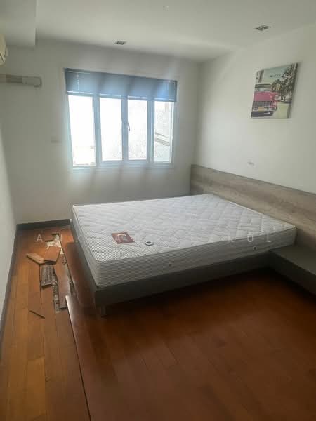 Le Nice Ekamai, Bangkok, Sukhumvit 63 Road, Phra Kanong Nua, Watthana, Bangkok, 3 Bedrooms, 116 sqm, Condo For Sale, by Pemika Aukkaraleekul, 500458170 - DDproperty.com
