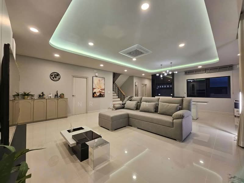 Centro Bangna, Samut Prakan, 111 Soi 3, Bang Kaeo, Bang Plee, Samut Prakan, 4 Bedrooms, 300 sqm, Single Detached House For Sale, by NR AGENT, 500458208 - DDproperty.com