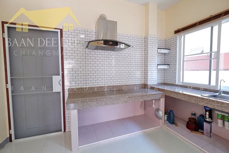 A house for rent near Meechok Plaza, Chiang Mai Rental Price: 10,000 THB/month Property ID: No.5H223, Chiang Mai, San Phi Sua, Muang Chiang Mai, Chiang Mai, 2 Bedrooms, 100 sqm, Single Detached House For Rent, by Baandeedee Chiangmai, 500458212 - DDproperty.com