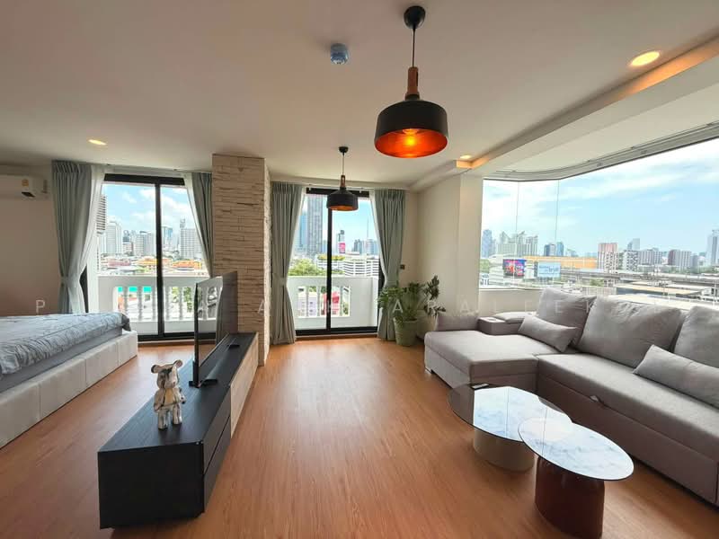 J.C. Tower, Bangkok, Soi Sukhumvit 55, Khlong Tan Nua, Watthana, Bangkok, 1 Bedroom, 65 sqm, Condo For Sale, by Pemika Aukkaraleekul, 500458260 - DDproperty.com