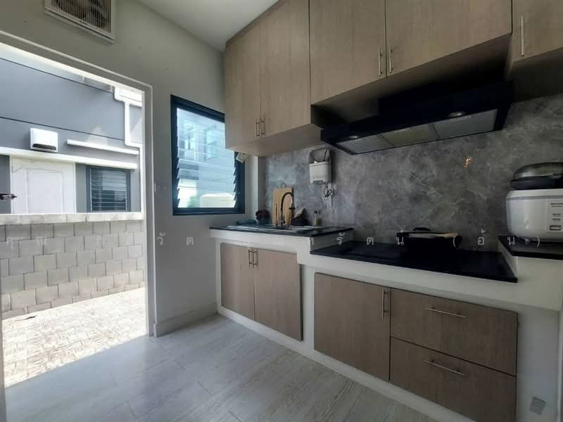 Centro Bangna-Kingkaew, Samut Prakan, Rachathewa, Bang Plee, Samut Prakan, 4 Bedrooms, 200 sqm, Single Detached House For Sale, by คุณ ภควัต อุณหรัตน์ (อ้น), 500458280 - DDproperty.com