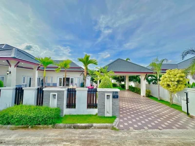 Baan Dusit Pattaya Hill : บ้านดุสิต พัทยา ฮิลล์, ชลบุรี, นาจอมเทียน, สัตหีบ, ชลบุรี, 620 ตร.ม., วิลล่า ขาย, โดย Supitsara Sangarun, 500458291 - DDproperty.com