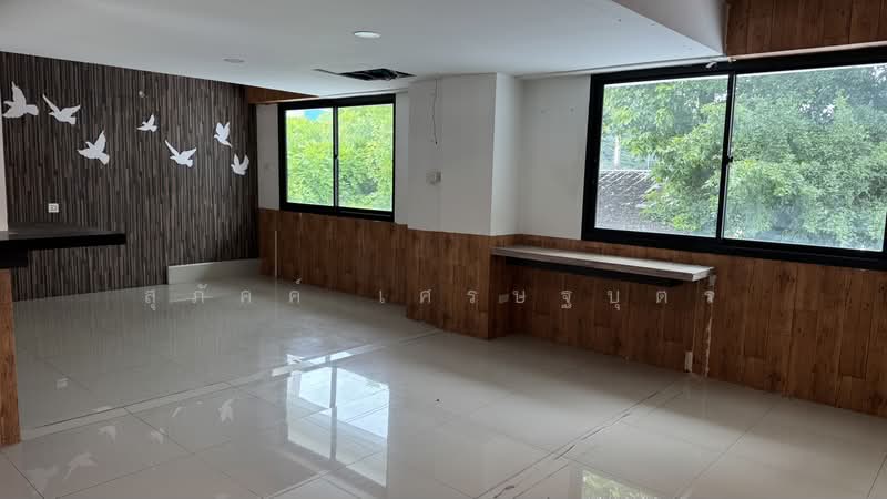 ฟิฟธ์ เอเวนิว มีโชค, Chiang Mai, Nong Chom, San Sai, Chiang Mai, , 180 sqm, Shophouse For Rent, by สุภัคค์ เศรษฐบุตร, 500458304 - DDproperty.com