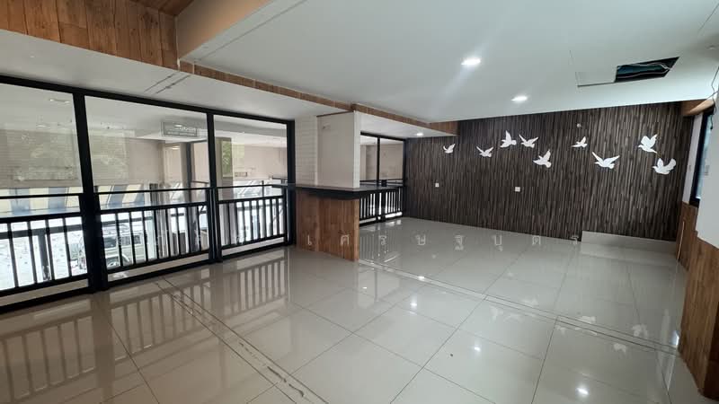 ฟิฟธ์ เอเวนิว มีโชค, Chiang Mai, Nong Chom, San Sai, Chiang Mai, , 180 sqm, Shophouse For Rent, by สุภัคค์ เศรษฐบุตร, 500458304 - DDproperty.com