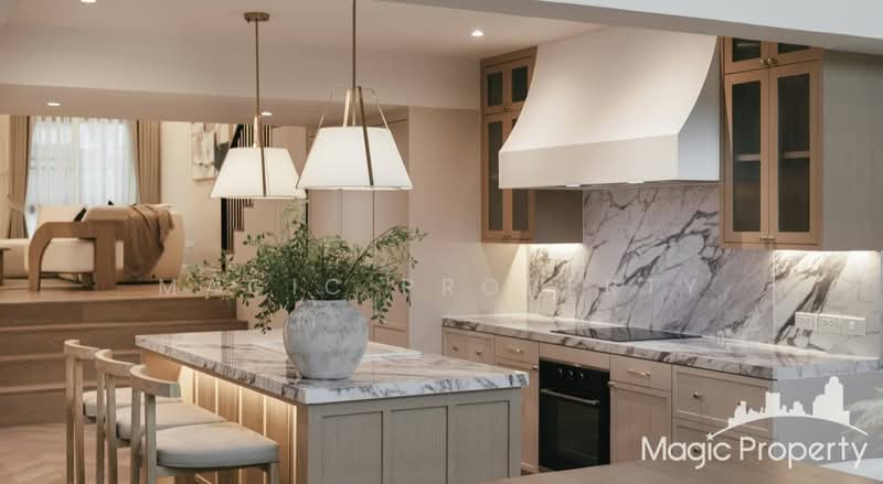 Regent 71 Place, Bangkok, Phra Kanong Nua, Watthana, Bangkok, 5 Bedrooms, 350 sqm, Townhouse For Rent, by Magic Property, 500458322 - DDproperty.com