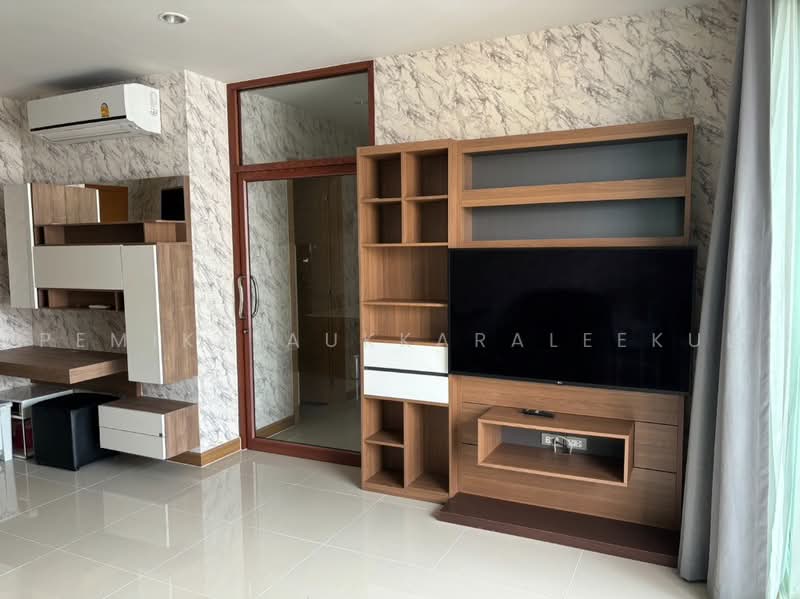 Circle Condominium, Bangkok, 1674 Soi Petchaburi 36 Petchaburi Road, Makkasan, Ratchathewi, Bangkok, 2 Bedrooms, 75 sqm, Condo For Sale, by Pemika Aukkaraleekul, 500458331 - DDproperty.com
