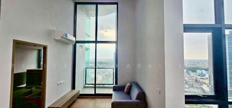 Altitude Unicorn Sathorn-Tha Phra, Bangkok, Ratchaphruek Road, Talat Plu, Thon Buri, Bangkok, 2 Bedrooms, 61 sqm, Condo For Sale, by Pemika Aukkaraleekul, 500458337 - DDproperty.com