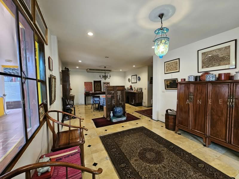 undefined, Bangkok, Bang Prom, Taling Chan, Bangkok, 4 Bedrooms, 450 sqm, Single Detached House For Sale, by Phakawadee Jiramanee, 500458384 - DDproperty.com
