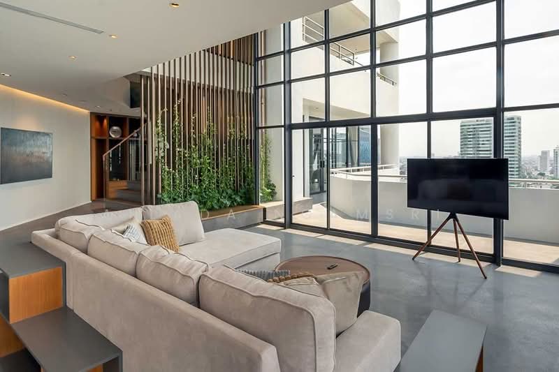 The Waterford Park, Bangkok, Soi Sukhumvit 53, Khlong Tan Nua, Watthana, Bangkok, 3 Bedrooms, 473 sqm, Condo For Rent, by Ailada Ngamsri, 500458403 - DDproperty.com