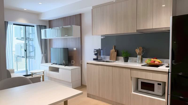 Runesu Thonglor 5 : รูเนะสุ ทองหล่อ 5, กรุงเทพ, 82 ซอย พร้อมมิตร, คลองตันเหนือ, วัฒนา, กรุงเทพ, 36 ตร.ม., คอนโด ให้เช่า, โดย Phakawadee Jiramanee, 500458410 - DDproperty.com