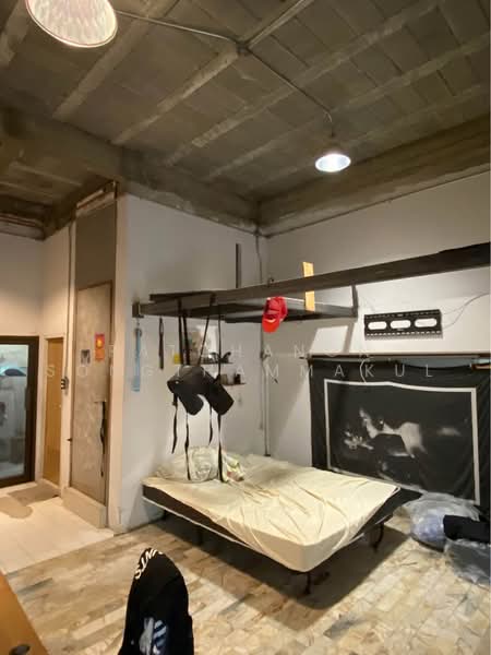 4-BR Townhouse, Bangkok, Chorake Bua, Lat Phrao, Bangkok, 4 Bedrooms, 382 sqm, Townhouse For Sale, by Ratchanon Songthammakul, 500458422 - DDproperty.com