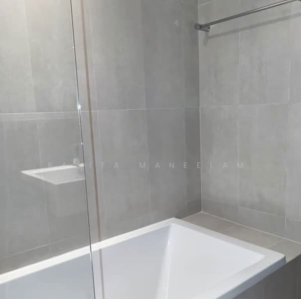 Sathorn Gardens, Bangkok, 39 South Sathorn Road, Thung Maha Mek, Sathon, Bangkok, 2 Bedrooms, 84 sqm, Condo For Rent, by Rasita Maneelam, 500458424 - DDproperty.com