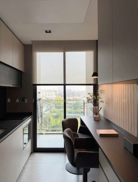 The Room Sukhumvit 38, Bangkok, Soi Sukhumvit 38, Phra Kanong, Khlong Toei, Bangkok, 1 Bedroom, 45 sqm, Condo For Rent, by Rasita Maneelam, 500458470 - DDproperty.com