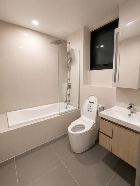 Oka Haus Sukhumvit 36, Bangkok, 3399 Rama 4 Road, Khong Tan, Khlong Toei, Bangkok, 2 Bedrooms, 52 sqm, Condo For Rent, by Shaporn Supvilaiphisan, 500458498 - DDproperty.com
