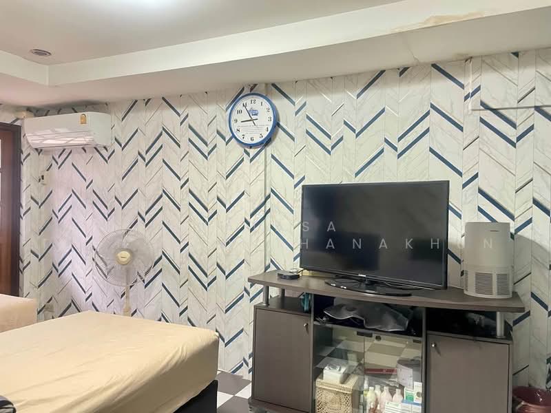 3-BR House, Bangkok, Khlong Chan, Bang Kapi, Bangkok, 3 Bedrooms, 150 sqm, Single Detached House For Sale, by Natasa Techathonthanakhun, 500458537 - DDproperty.com