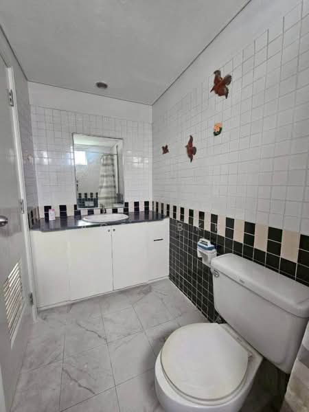 Lumpini Place Water Cliff, Bangkok, Soi Sathu Pradit 19 Yeak 10, Chong Nonsi, Yan Nawa, Bangkok, 3 Bedrooms, 80 sqm, Condo For Rent, by Agentbkk, 500458566 - DDproperty.com