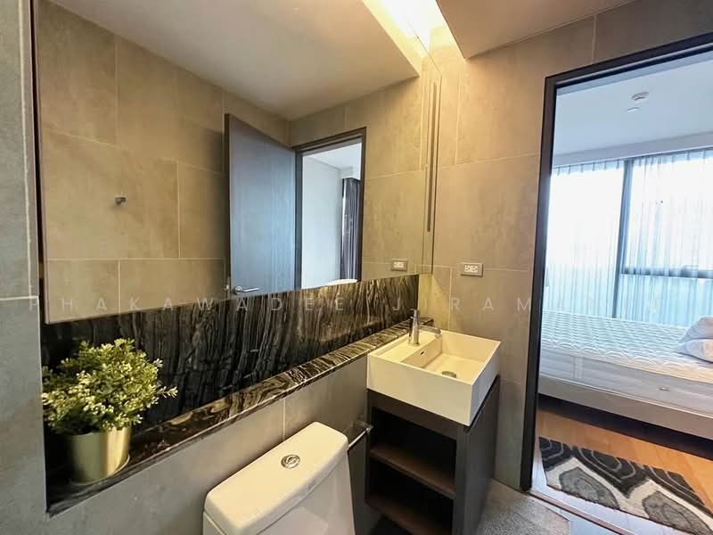 The Lumpini 24, Bangkok, Sukhumvit 24 Road, Khong Tan, Khlong Toei, Bangkok, 1 Bedroom, 30 sqm, Condo For Sale, by Phakawadee Jiramanee, 500458573 - DDproperty.com