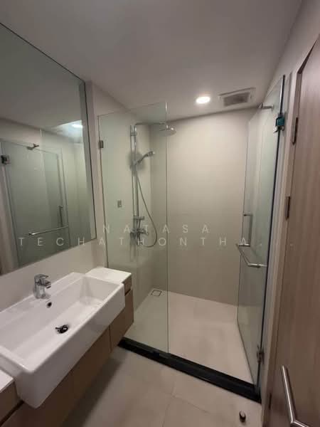 Noble Ambience Sukhumvit 42, Bangkok, 55 Suk Chai Alley, Khong Tan, Khlong Toei, Bangkok, 2 Bedrooms, 52 sqm, Condo For Rent, by Natasa Techathonthanakhun, 500458583 - DDproperty.com