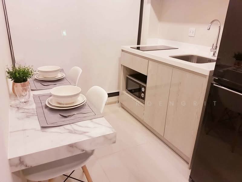 Life Sukhumvit 48, Bangkok, Soi Sukhumvit 48, Phra Kanong, Khlong Toei, Bangkok, 1 Bedroom, 30 sqm, Condo For Sale, by Narinthira Roengrit, 500458613 - DDproperty.com