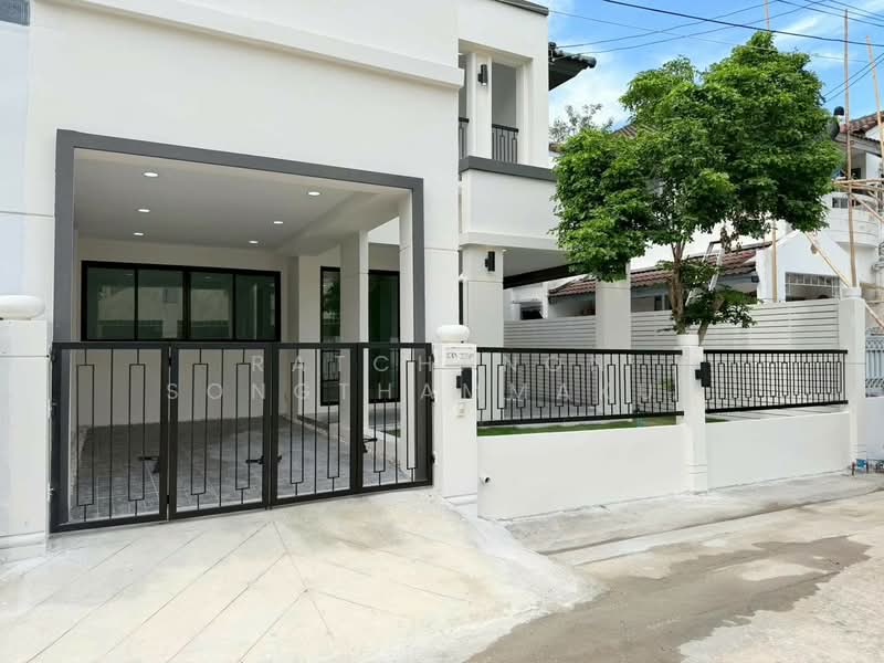 undefined, Bangkok, Sanam Bin, Don Mueang, Bangkok, 3 Bedrooms, 144 sqm, Semi-Detached House (Twin House) For Sale, by Ratchanon Songthammakul, 500458631 - DDproperty.com