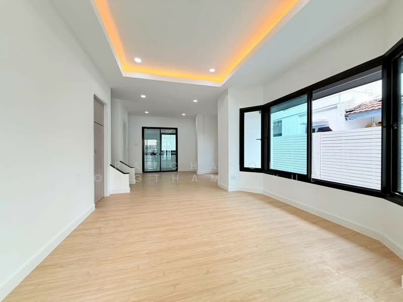 undefined, Bangkok, Sanam Bin, Don Mueang, Bangkok, 3 Bedrooms, 144 sqm, Semi-Detached House (Twin House) For Sale, by Ratchanon Songthammakul, 500458631 - DDproperty.com
