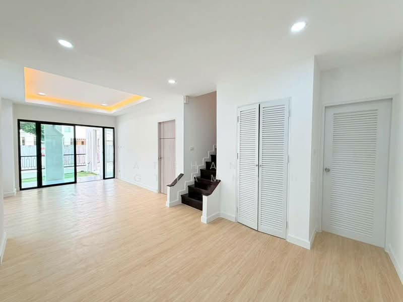 undefined, กรุงเทพ, สนามบิน, ดอนเมือง, กรุงเทพ, 144 ตร.ม., บ้านแฝด ขาย, โดย Ratchanon Songthammakul, 500458631 - DDproperty.com