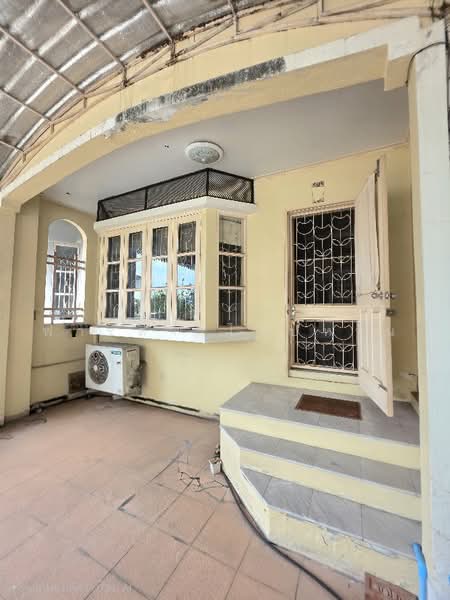 Townhome for sale, Park Gallery Prachachuen, 3 stories, 24.4 sq.wah, Soi Ngamwongwan 47, Bangkok, ประชาชื่น, Thung Song Hong, Lak Si, Bangkok, 2 Bedrooms, 180 sqm, Townhouse For Sale, by Fareeda Thaipatan, 500458648 - DDproperty.com