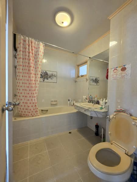 Townhome for sale, Park Gallery Prachachuen, 3 stories, 24.4 sq.wah, Soi Ngamwongwan 47, Bangkok, ประชาชื่น, Thung Song Hong, Lak Si, Bangkok, 2 Bedrooms, 180 sqm, Townhouse For Sale, by Fareeda Thaipatan, 500458648 - DDproperty.com