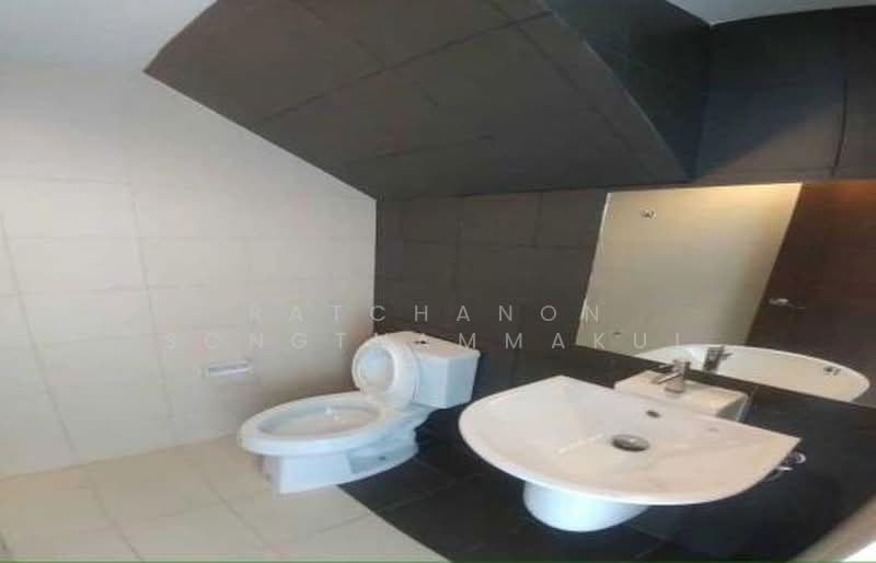 3-BR Townhouse, Bangkok, Sanam Bin, Don Mueang, Bangkok, 3 Bedrooms, 235 sqm, Townhouse For Sale, by Ratchanon Songthammakul, 500458665 - DDproperty.com