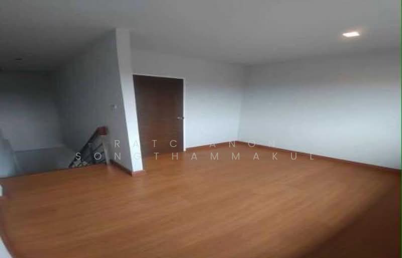 ทาวน์เฮ้าส์ 3-ห้องนอน, กรุงเทพ, สนามบิน, ดอนเมือง, กรุงเทพ, 235 ตร.ม., ทาวน์เฮ้าส์ ขาย, โดย Ratchanon Songthammakul, 500458665 - DDproperty.com