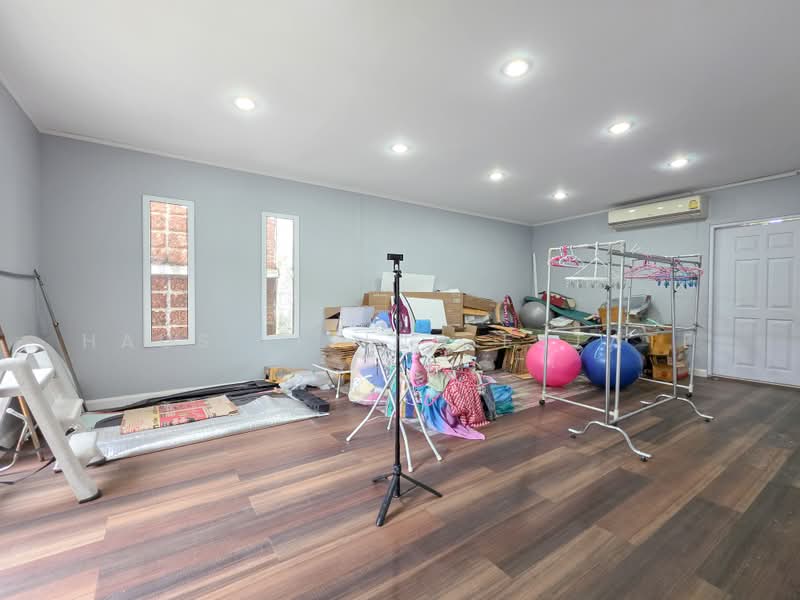 Supalai Montara Pinklao-Phutthamonthon Sai 1, Bangkok, Phutthamonthon Sai 1 Road, Chim Plee, Taling Chan, Bangkok, 3 Bedrooms, 242 sqm, Single Detached House For Sale, by Haus Living Estate, 500458675 - DDproperty.com