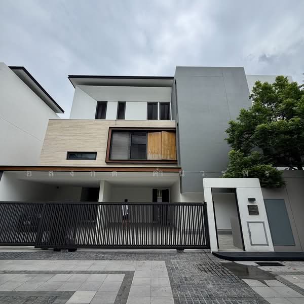 Quaritz Rama 9, Bangkok, Rama 9 Road Soi 41, Suan Luang, Bangkok, 5 Bedrooms, 526 sqm, Single Detached House For Sale, by อลงกต คำนวรพร, 500458746 - DDproperty.com