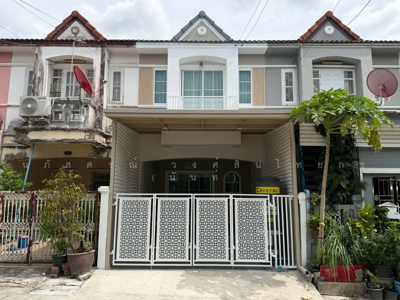 เค.ซี. รามอินทรา 5, กรุงเทพ, ถนนพระยาสุเรนทร์, สามวาตะวันตก, คลองสามวา, กรุงเทพ, 80 ตร.ม., ทาวน์เฮ้าส์ ขาย, โดย นภัสศรณ์ วงศ์สินไทยกร (นันท์), 500458771 - DDproperty.com