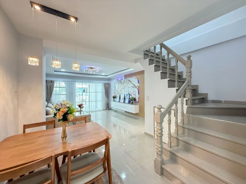 K.C. Ramintra 5, Bangkok, Phraya Suren Road, Sam Wa Tawan Tok, Khlong Sam Wa, Bangkok, 2 Bedrooms, 80 sqm, Townhouse For Sale, by นภัสศรณ์ วงศ์สินไทยกร (นันท์), 500458771 - DDproperty.com