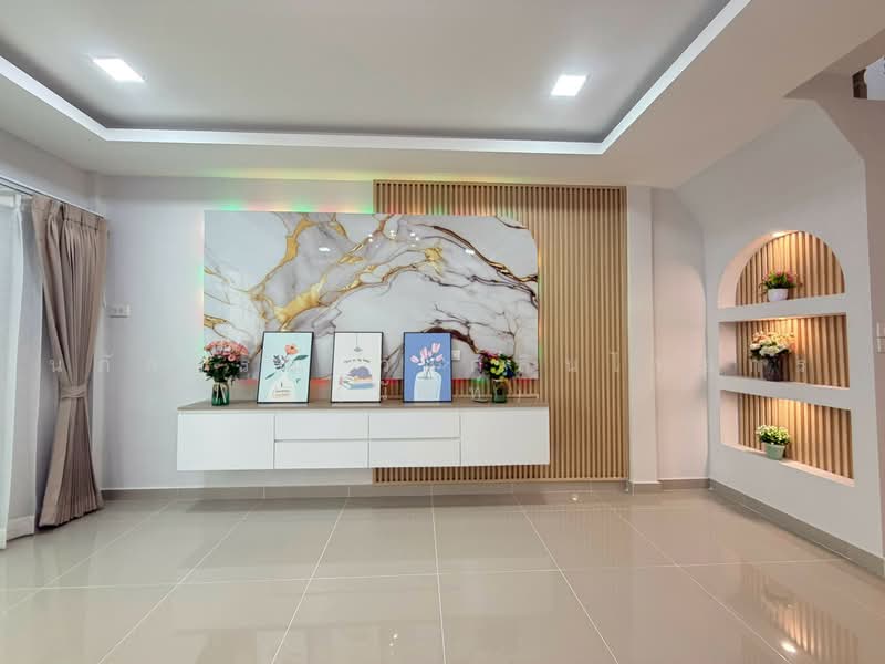 K.C. Ramintra 5, Bangkok, Phraya Suren Road, Sam Wa Tawan Tok, Khlong Sam Wa, Bangkok, 2 Bedrooms, 80 sqm, Townhouse For Sale, by นภัสศรณ์ วงศ์สินไทยกร (นันท์), 500458771 - DDproperty.com