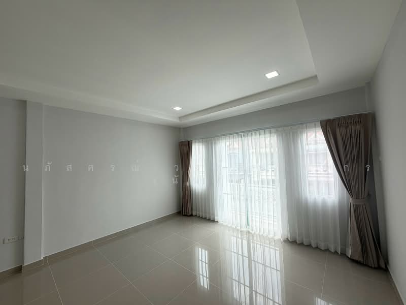 K.C. Ramintra 5, Bangkok, Phraya Suren Road, Sam Wa Tawan Tok, Khlong Sam Wa, Bangkok, 2 Bedrooms, 80 sqm, Townhouse For Sale, by นภัสศรณ์ วงศ์สินไทยกร (นันท์), 500458771 - DDproperty.com