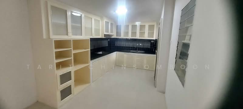 4-BR House, Bangkok, Khlong Tanon, Sai Mai, Bangkok, 4 Bedrooms, 220 sqm, Single Detached House For Sale, by Tarit Chinsomboon, 500458937 - DDproperty.com