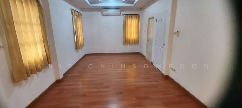 4-BR House, Bangkok, Khlong Tanon, Sai Mai, Bangkok, 4 Bedrooms, 220 sqm, Single Detached House For Sale, by Tarit Chinsomboon, 500458937 - DDproperty.com