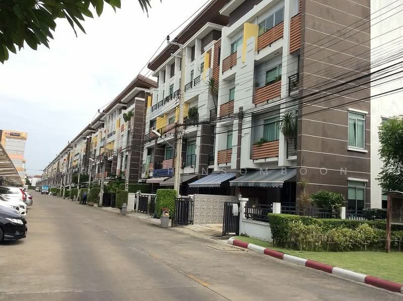 ทาวน์เฮ้าส์ 5-ห้องนอน, กรุงเทพ, หนองบอน, ประเวศ, กรุงเทพ, 253 ตร.ม., ทาวน์เฮ้าส์ ขาย, โดย Tarit Chinsomboon, 500458944 - DDproperty.com