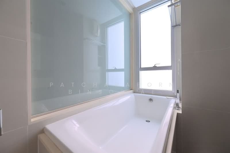 Rhythm Ratchada-Huaikwang, Bangkok, 218 Ratchadaphisek Road, Huai Khwang, Bangkok, 2 Bedrooms, 65 sqm, Condo For Sale, by Patcharaporn Binsorlae, 500458979 - DDproperty.com
