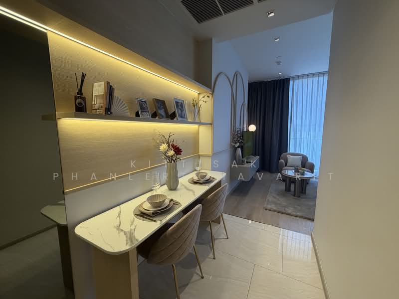 ASHTON Silom, Bangkok, 166 Silom Road, Bang Rak, Bangkok, 1 Bedroom, 50 sqm, Condo For Sale, by Kittisak Phanlertchavarit, 500458980 - DDproperty.com