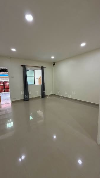 Baan Manorom 4 Leab Klong 2, Bangkok, Soi Leab Klong Song 19, Sam Wa Tawan Tok, Khlong Sam Wa, Bangkok, 2 Bedrooms, 90 sqm, Townhouse For Sale, by Nattakan nueaiam, 500459054 - DDproperty.com