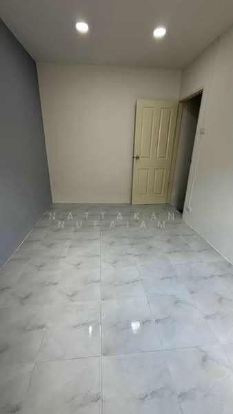 Baan Manorom 4 Leab Klong 2, Bangkok, Soi Leab Klong Song 19, Sam Wa Tawan Tok, Khlong Sam Wa, Bangkok, 2 Bedrooms, 90 sqm, Townhouse For Sale, by Nattakan nueaiam, 500459054 - DDproperty.com