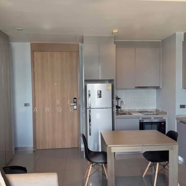 M Silom, Bangkok, 26 Narathiwas Ratchanakarin Road, Suriyawong, Bang Rak, Bangkok, 1 Bedroom, 53 sqm, Condo For Rent, by Keerati Wangrujirakul, 500459077 - DDproperty.com