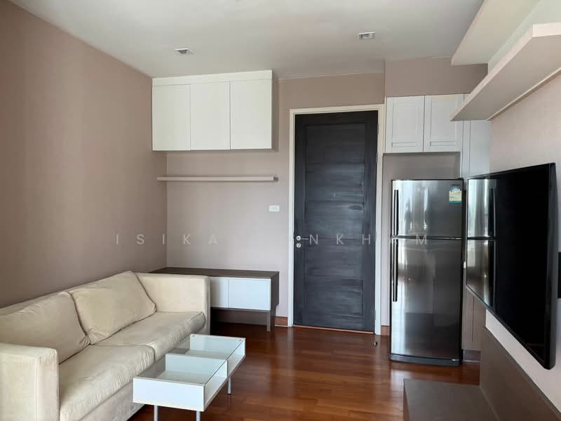 Ivy Sathorn 10, Bangkok, 88 Soi Sathorn 12, Sathorn Road, Silom, Bang Rak, Bangkok, 1 Bedroom, 35 sqm, Condo For Sale, by Isika Tonkham, 500459146 - DDproperty.com