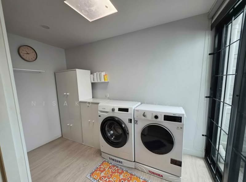 3-BR Townhouse, Bangkok, Bang Phlat, Bangkok, 3 Bedrooms, 120 sqm, Townhouse For Rent, by Nisakorn Wingwat, 500459201 - DDproperty.com