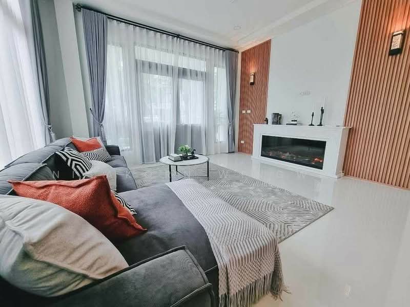 Perfect Masterpiece Sukhumvit 77, Samut Prakan, Soi Mu Ban Perfect Place Sukhumvit 77, Rachathewa, Bang Plee, Samut Prakan, 5 Bedrooms, 585 sqm, Single Detached House For Rent, by Nisakorn Wingwat, 500459234 - DDproperty.com