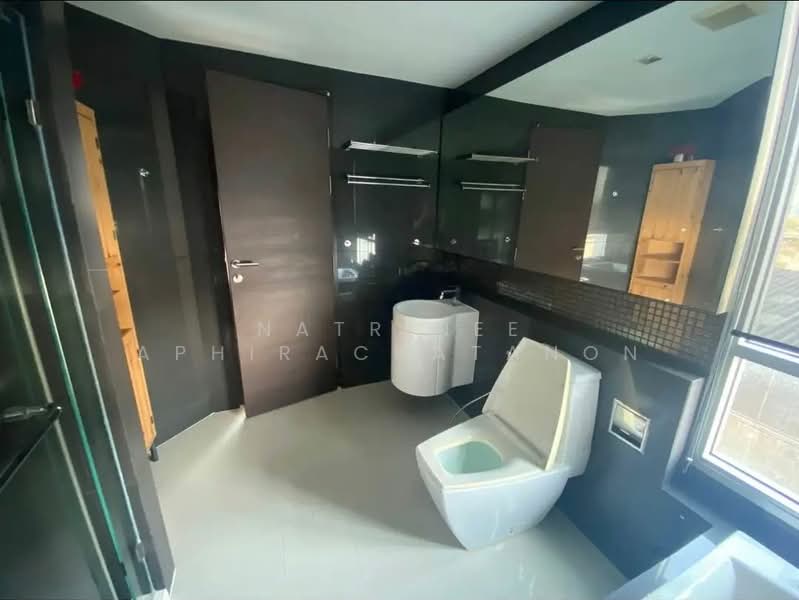 Rhythm Sathorn, Bangkok, 141 Soi Sathorn 21, Yan Nawa, Sathon, Bangkok, 1 Bedroom, 50 sqm, Condo For Rent, by Natrinee Aphirachatanon, 500459263 - DDproperty.com