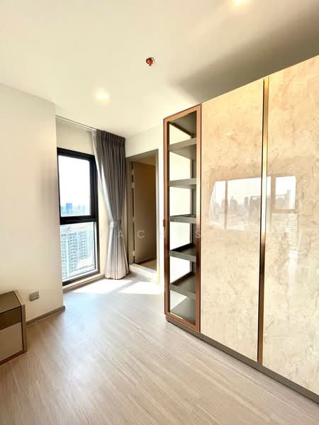 Life Asoke Hype, Bangkok, 339 Chaturathit Rd, Makkasan, Ratchathewi, Bangkok, 2 Bedrooms, 64 sqm, Condo For Sale, by Kittitach Sukjoy, 500459270 - DDproperty.com